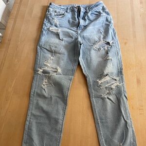 American Eagle Regular Highest Rise Mom Jean